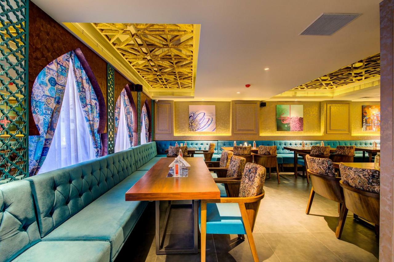 Mumbai House Hotel Juhu 外观 照片